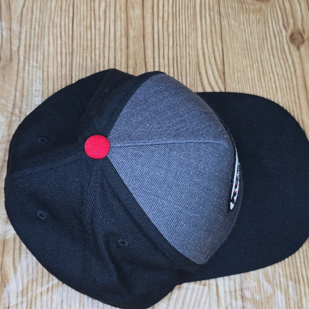 Hooey Grey and Black Roughy Cap‎